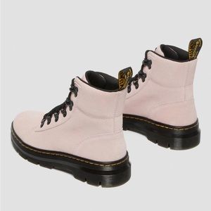 DR. MARTENS PINK HI SUEDE WP SIZE: 9